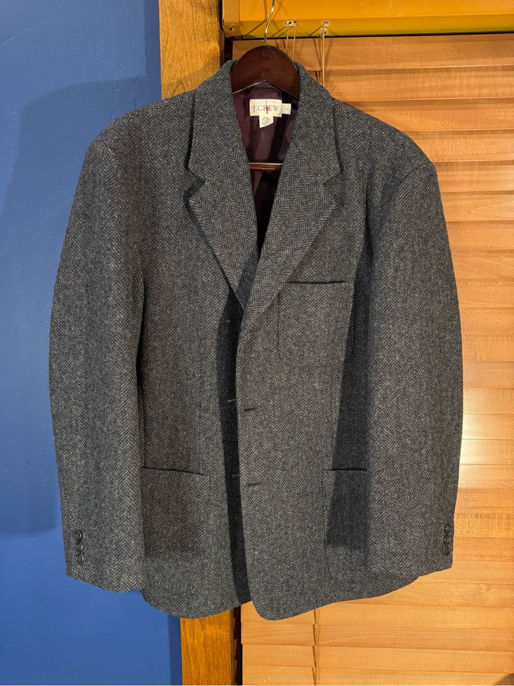 J. Crew Men’s Charcoal Herringbone Sport Coat Size Large Wool Blend Jacket
